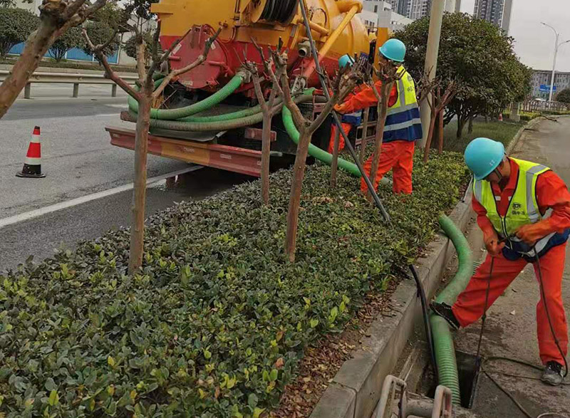 防城市政管道清淤